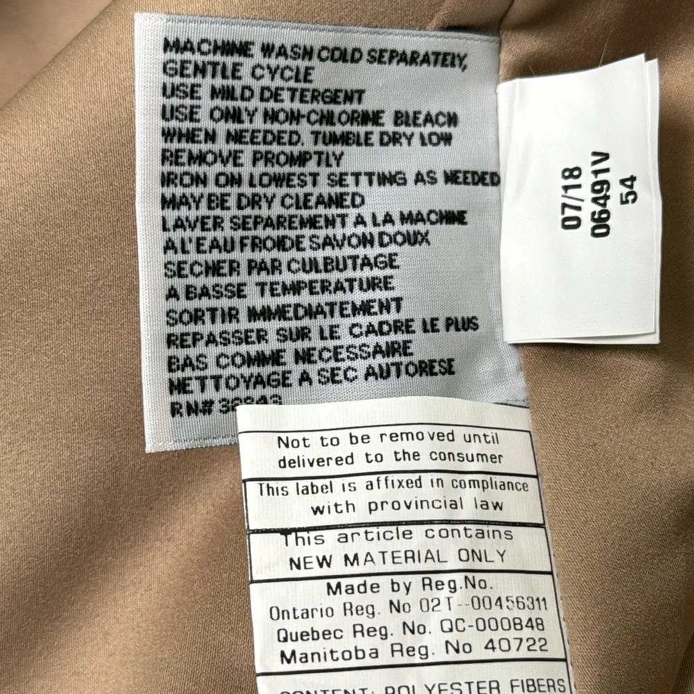 Via Spiga Water Repellent Tan Trench Coat size Medium